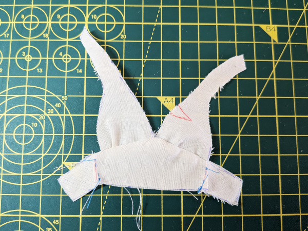 Third fitting of the bodice on the doll.